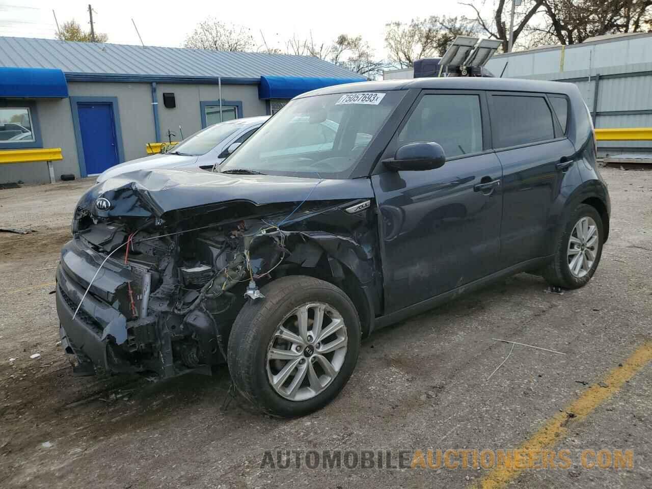 KNDJP3A52J7515862 KIA SOUL 2018