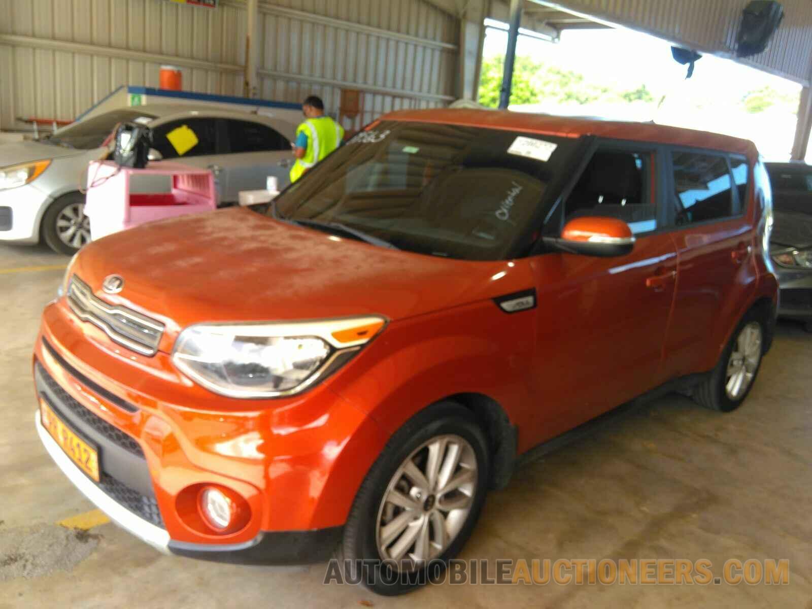 KNDJP3A52J7519667 Kia Soul 2018