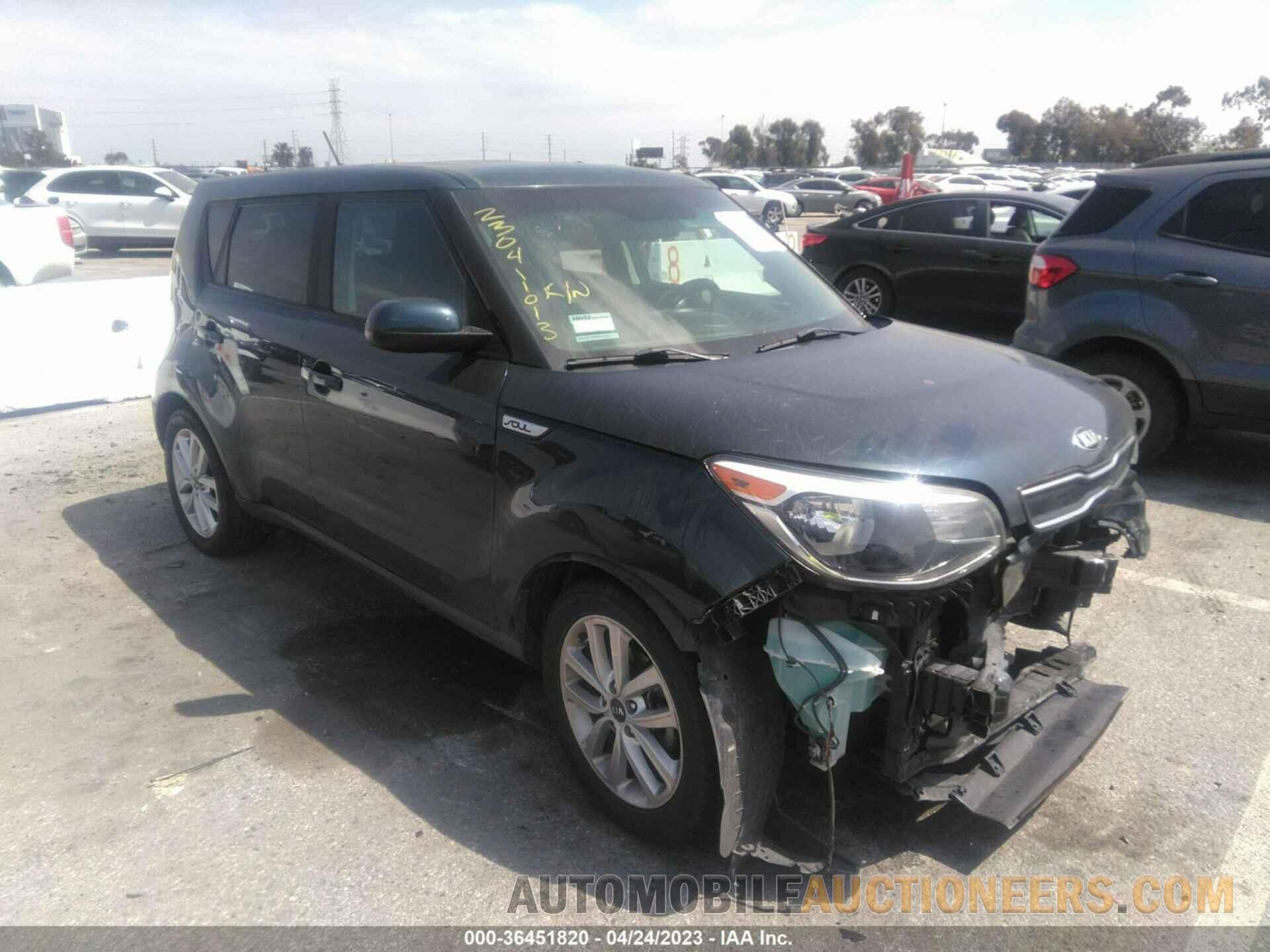 KNDJP3A52J7529566 KIA SOUL 2018