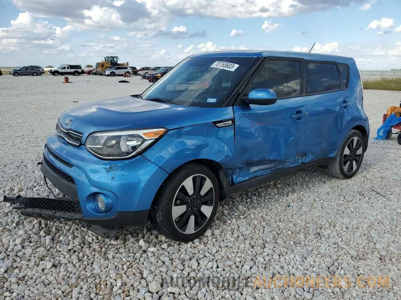 KNDJP3A52J7569856 KIA SOUL 2018