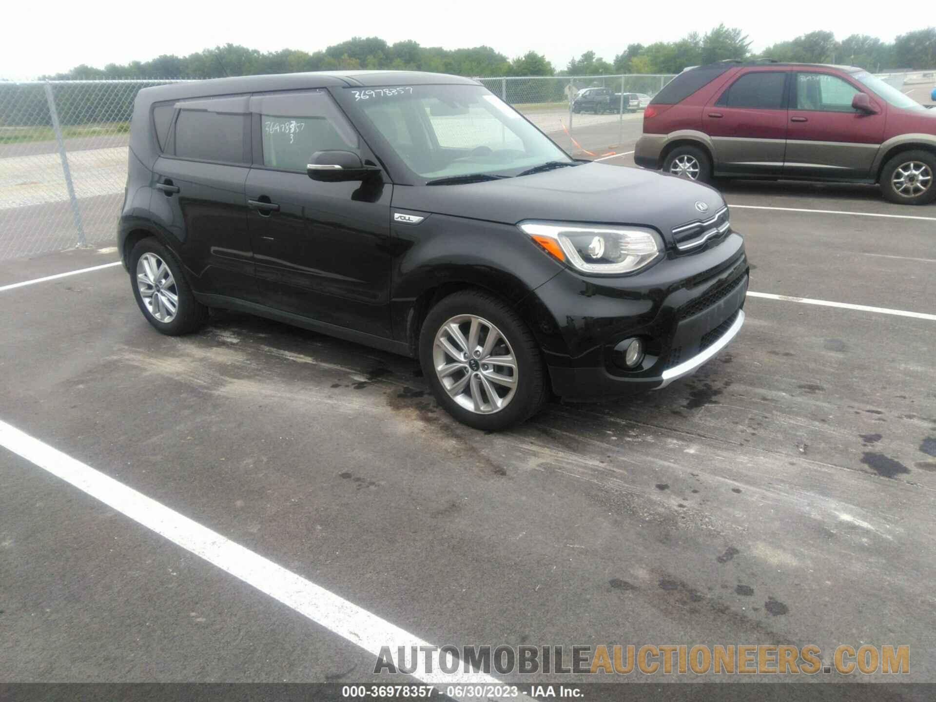 KNDJP3A52J7581828 KIA SOUL 2018