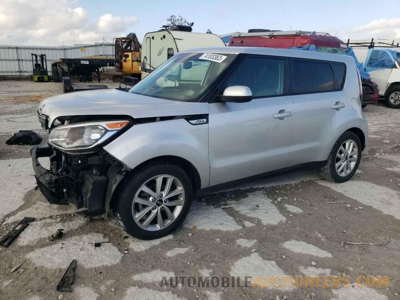 KNDJP3A52J7592571 KIA SOUL 2018