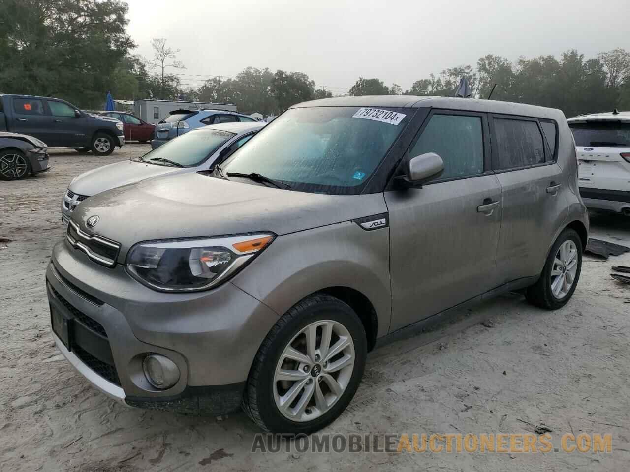 KNDJP3A52J7594823 KIA SOUL 2018