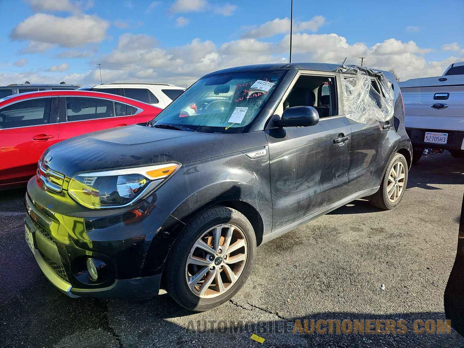 KNDJP3A52J7891123 Kia Soul 2018