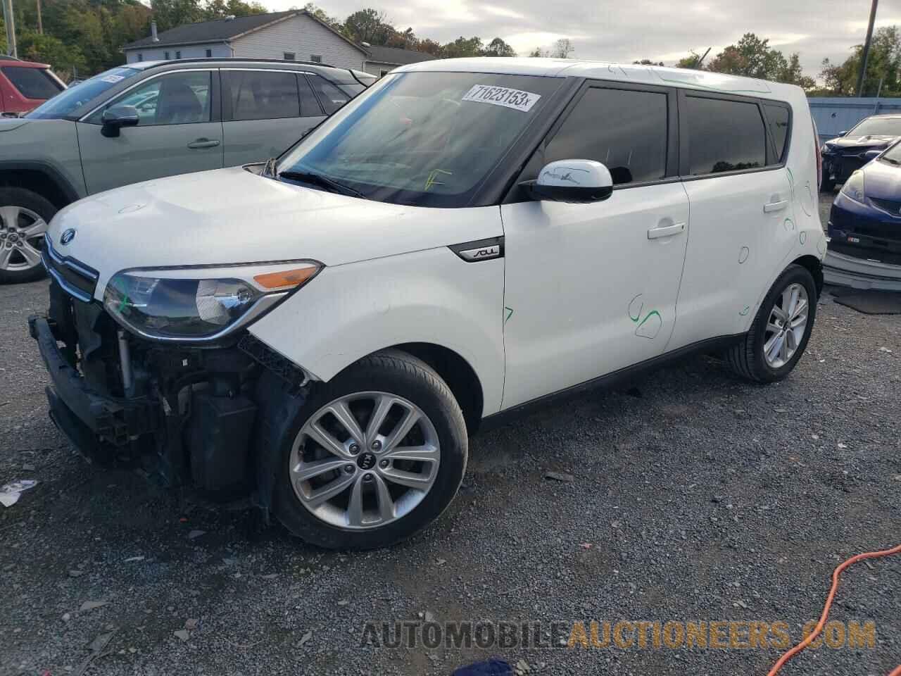 KNDJP3A52J7894765 KIA SOUL 2018