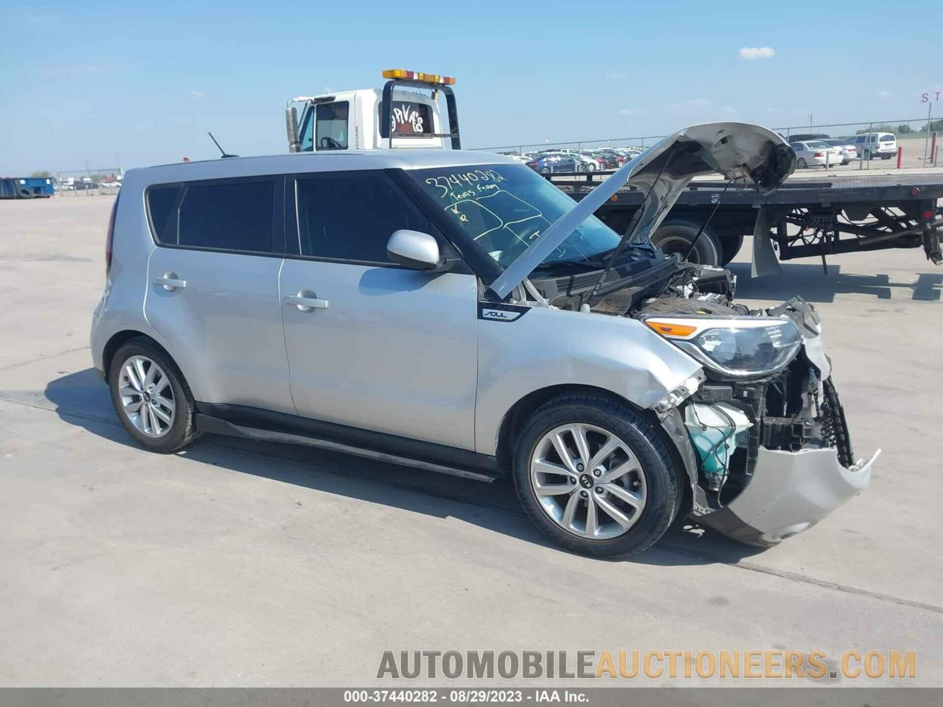 KNDJP3A52K7677573 KIA SOUL 2019