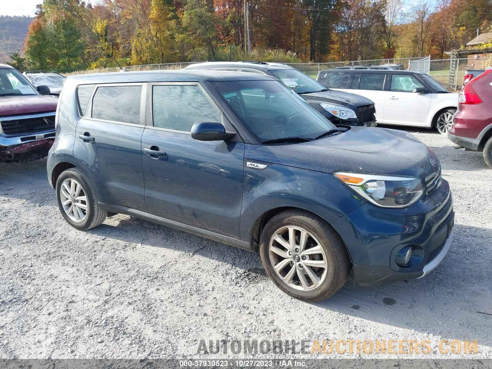 KNDJP3A53J7511089 KIA SOUL 2018