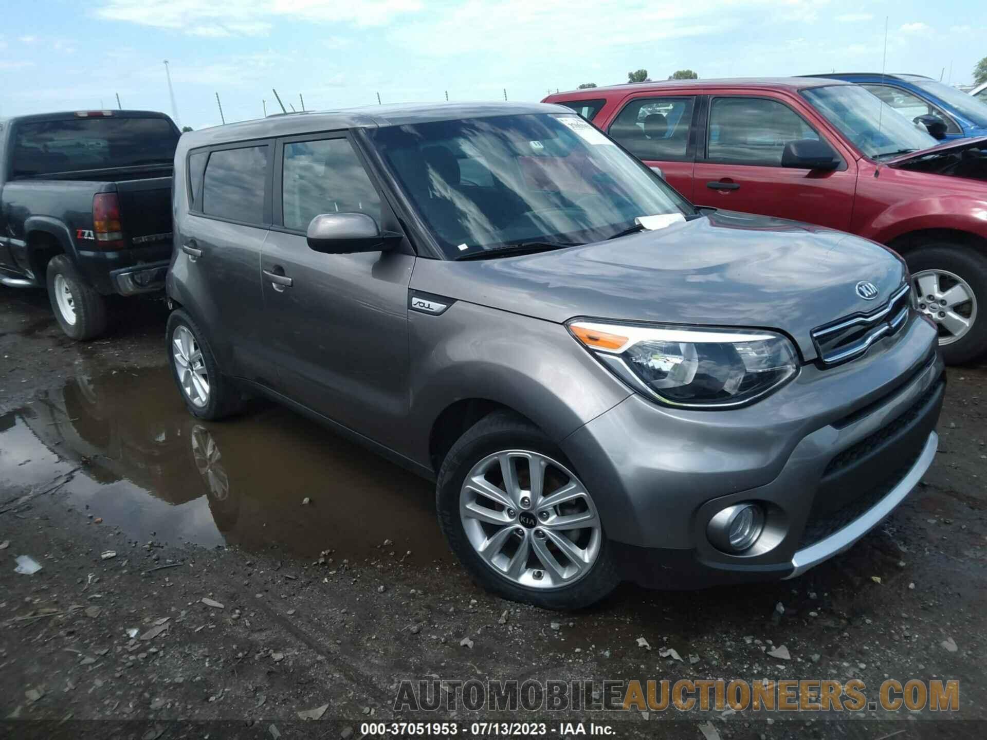 KNDJP3A53J7518740 KIA SOUL 2018