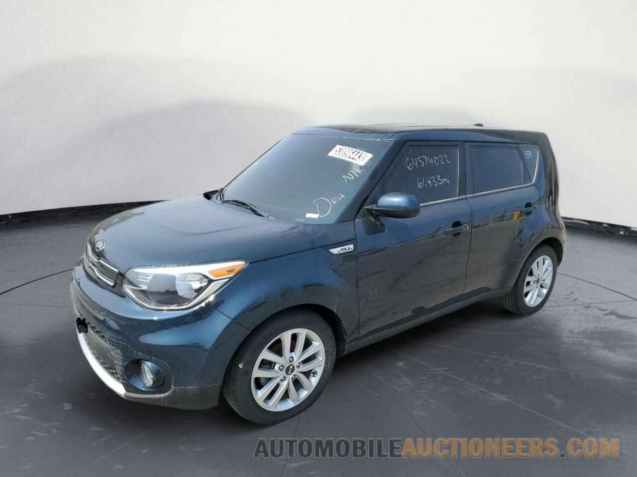 KNDJP3A53J7538471 KIA SOUL 2018