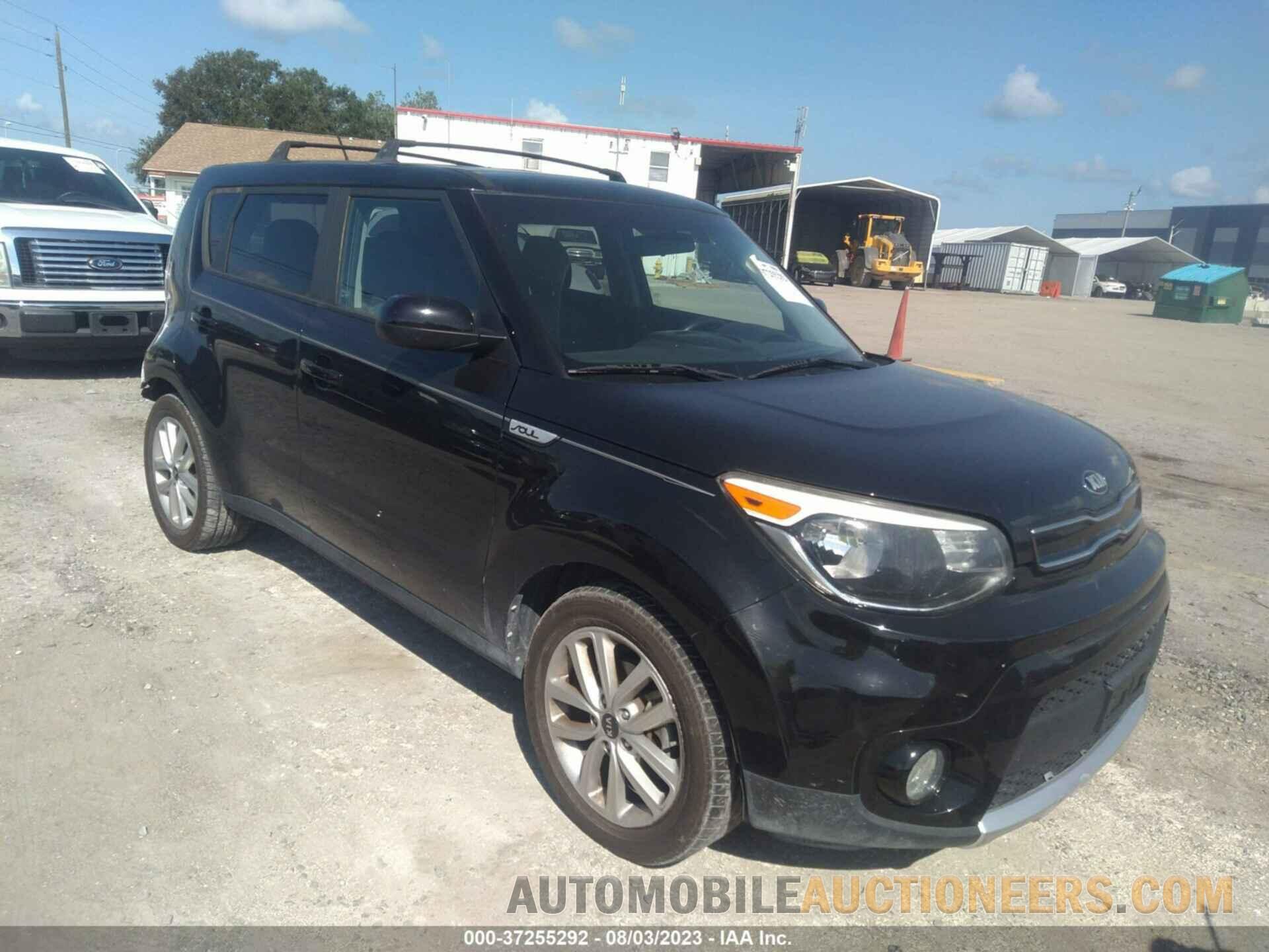 KNDJP3A53J7572586 KIA SOUL 2018