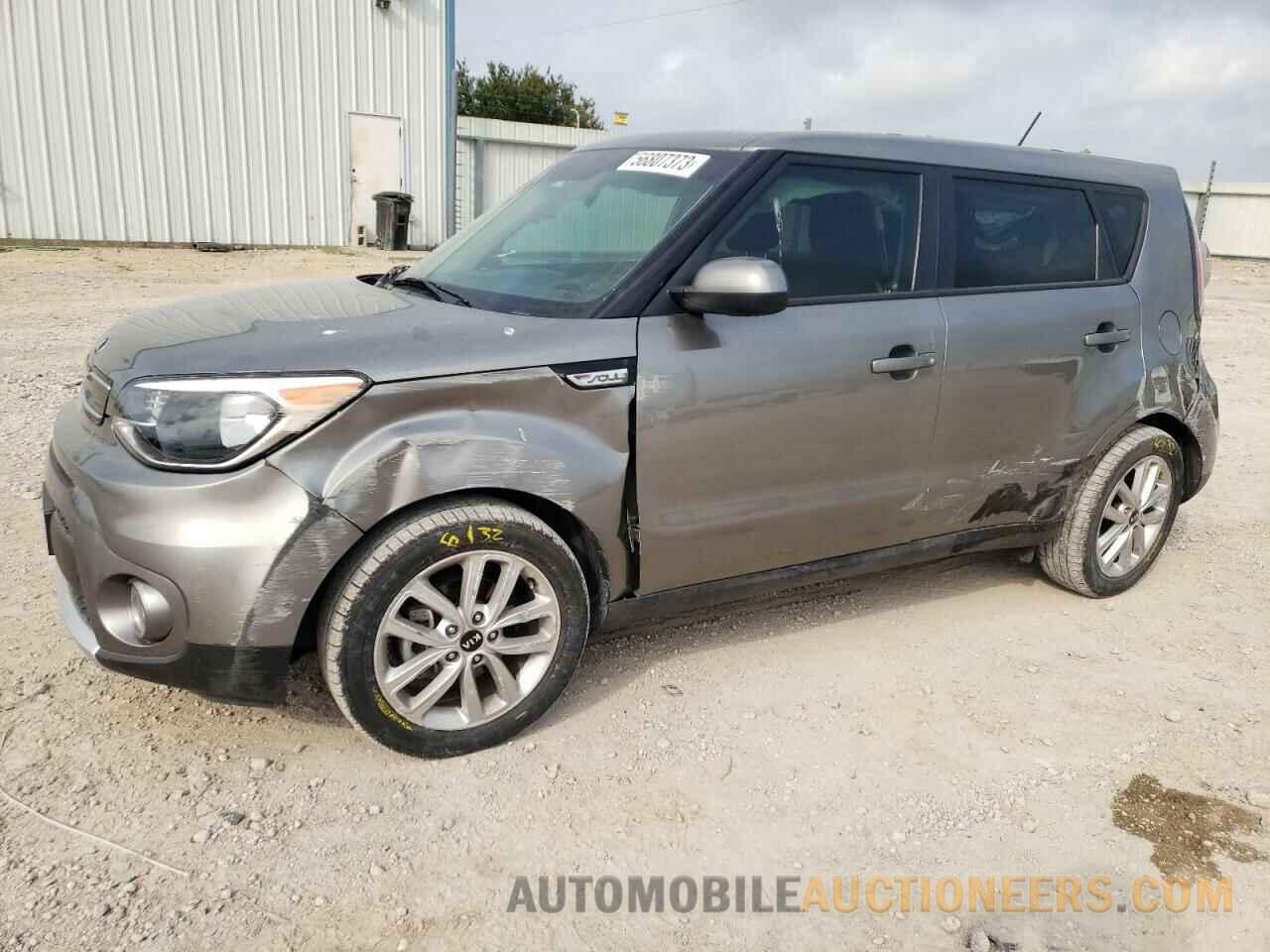 KNDJP3A53J7580932 KIA SOUL 2018