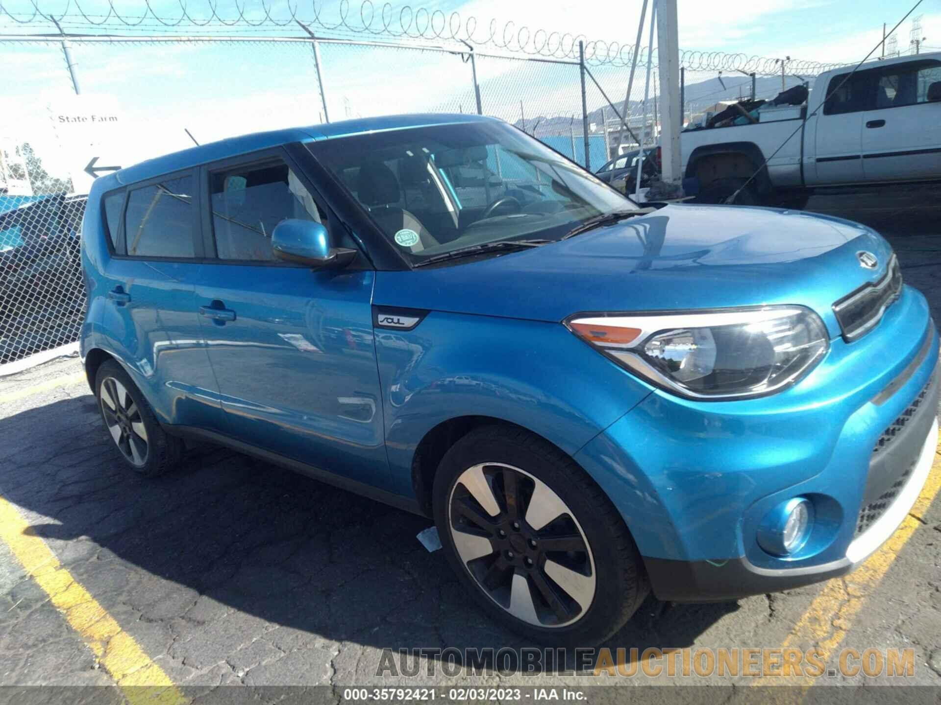 KNDJP3A53J7602332 KIA SOUL 2018