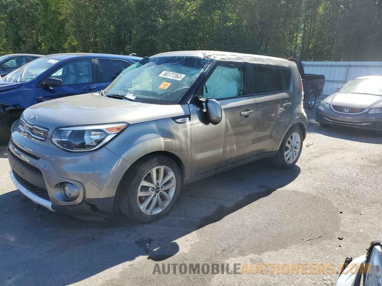 KNDJP3A53J7611645 KIA SOUL 2018