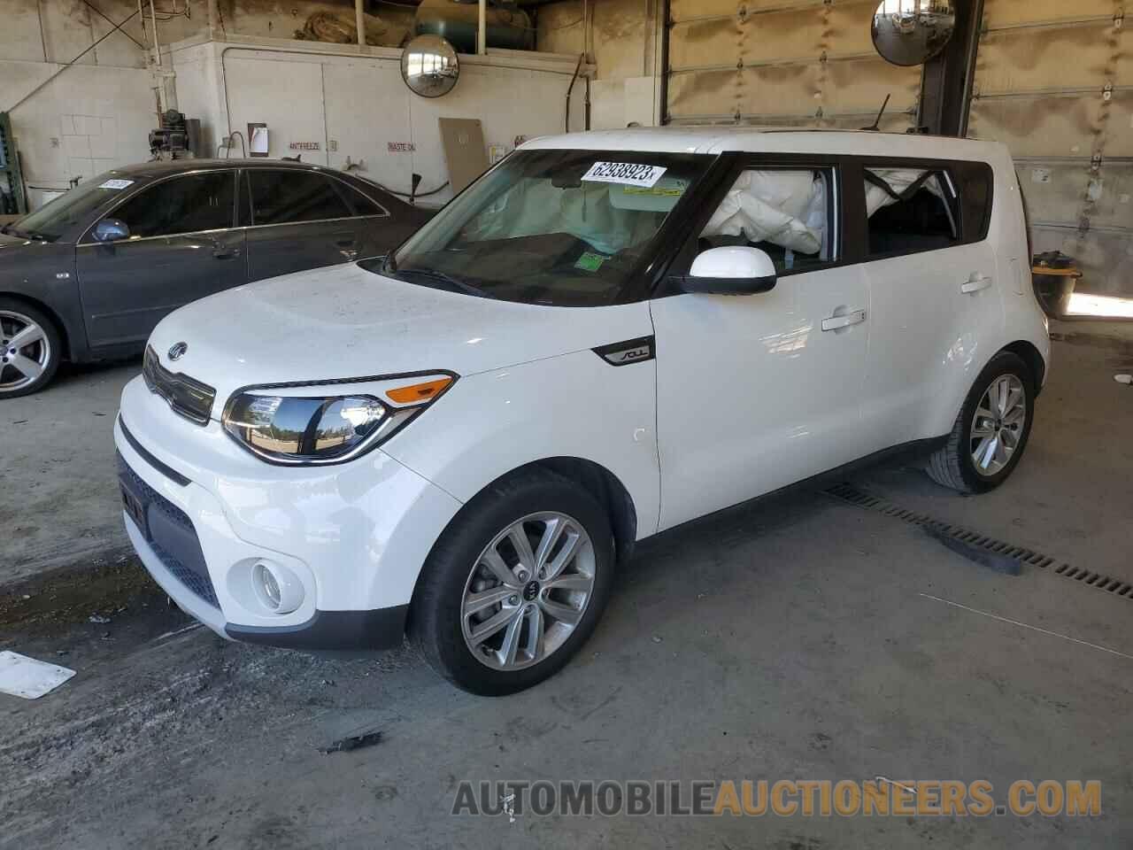 KNDJP3A53K7696066 KIA SOUL 2019