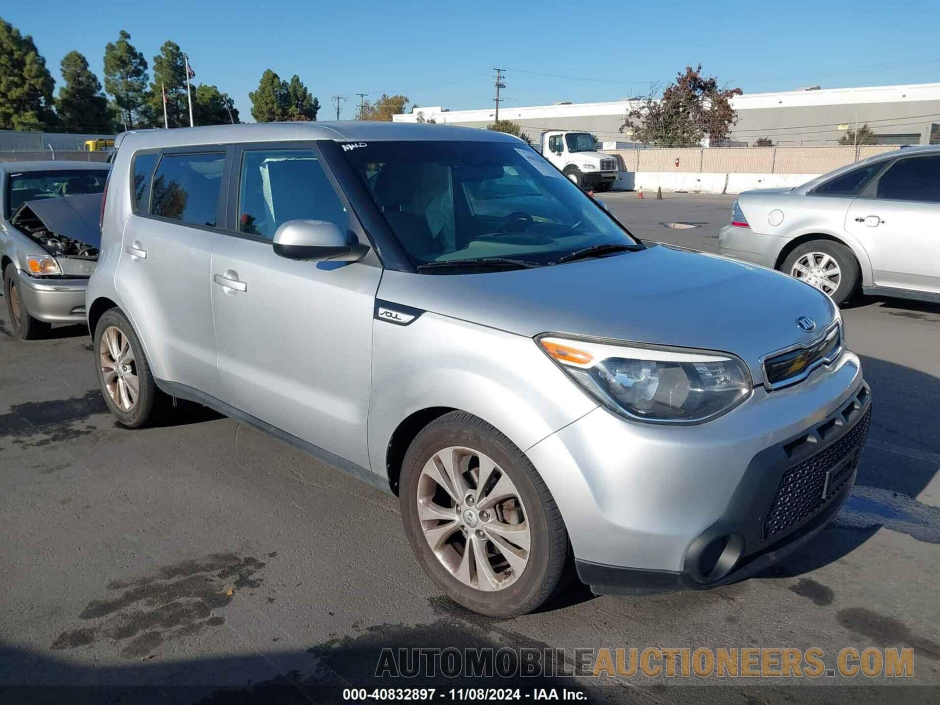 KNDJP3A54F7806631 KIA SOUL 2015