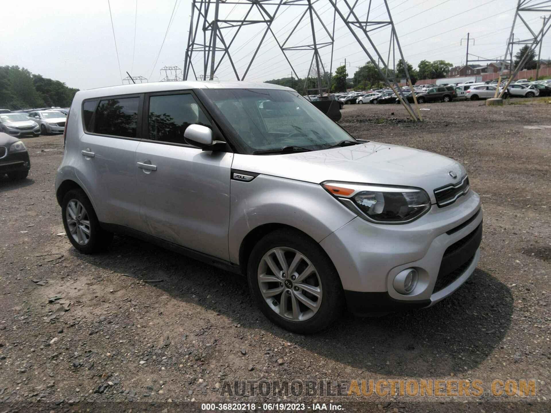 KNDJP3A54J7597089 KIA SOUL 2018