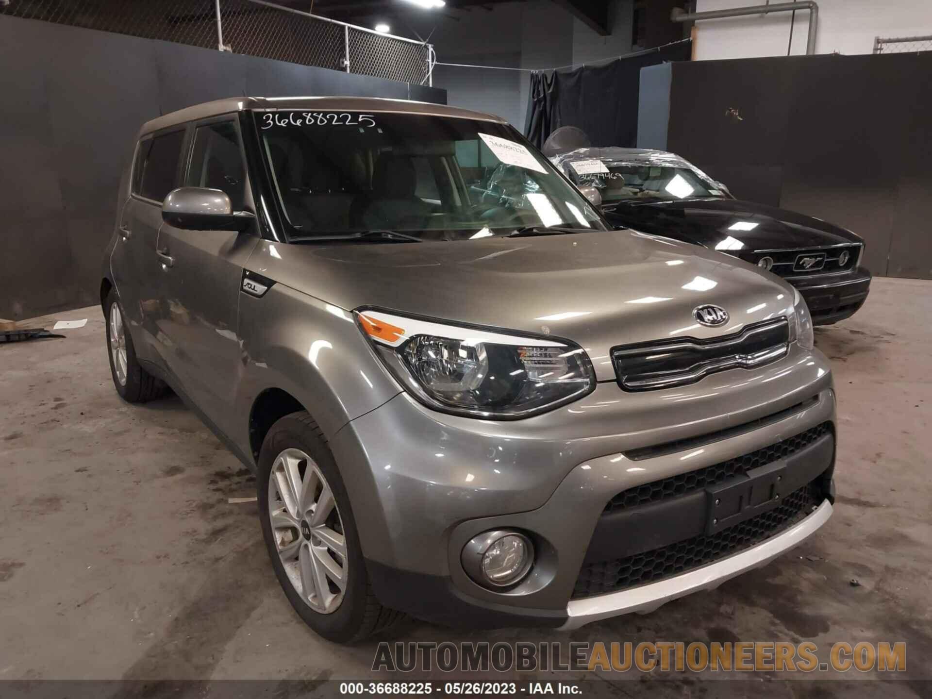 KNDJP3A54J7600718 KIA SOUL 2018