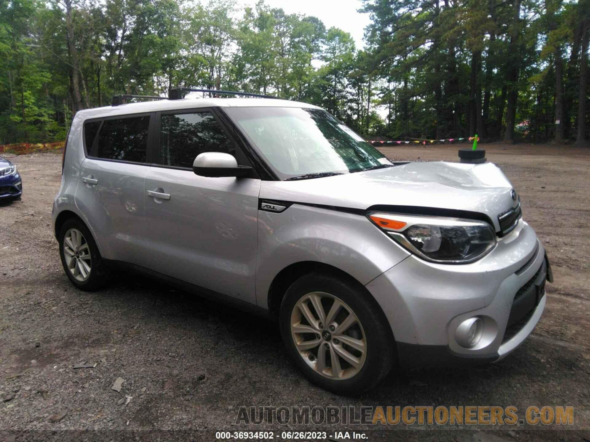 KNDJP3A54J7618555 KIA SOUL 2018