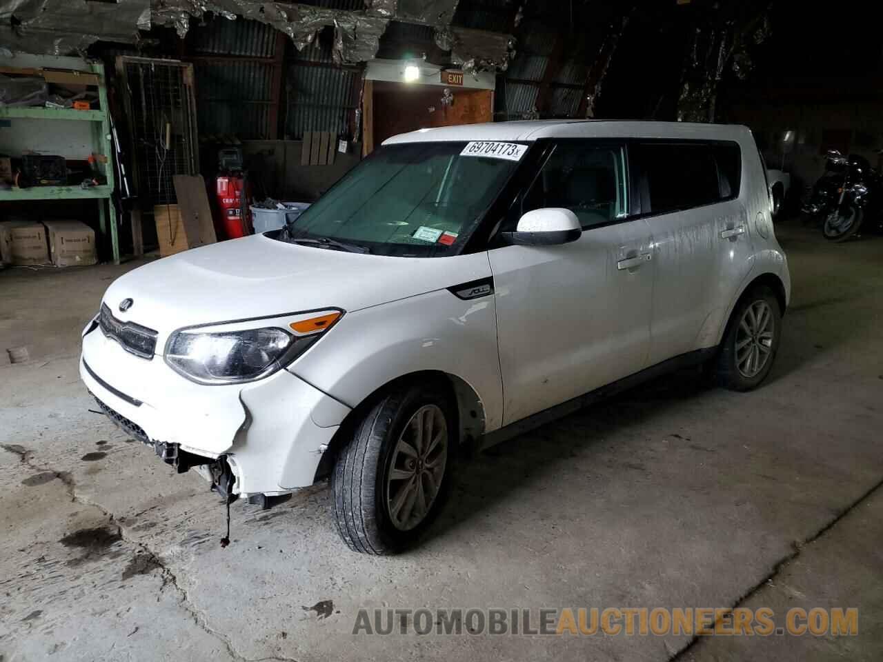 KNDJP3A54J7620743 KIA SOUL 2018