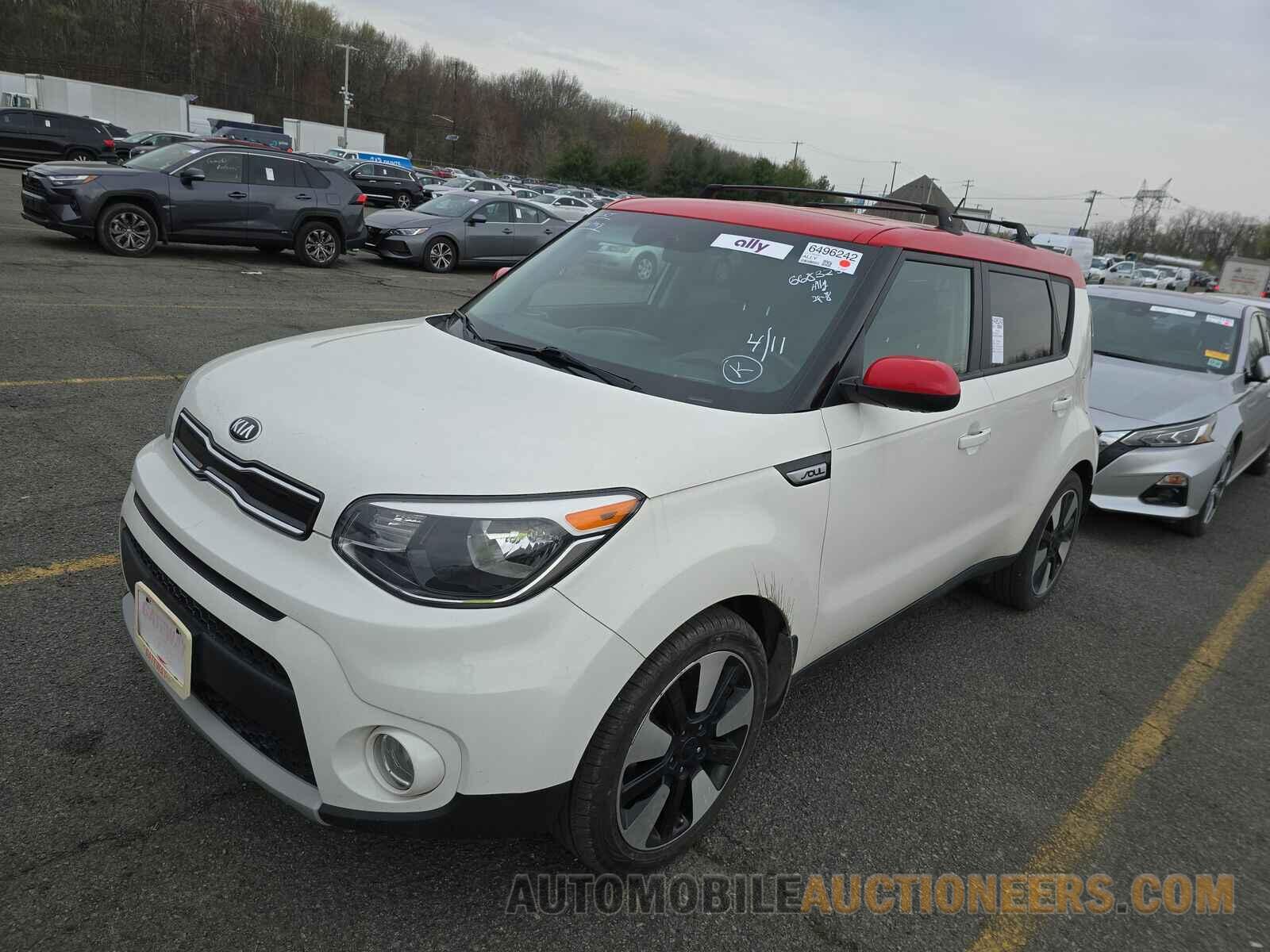 KNDJP3A54K7668325 Kia Soul 2019