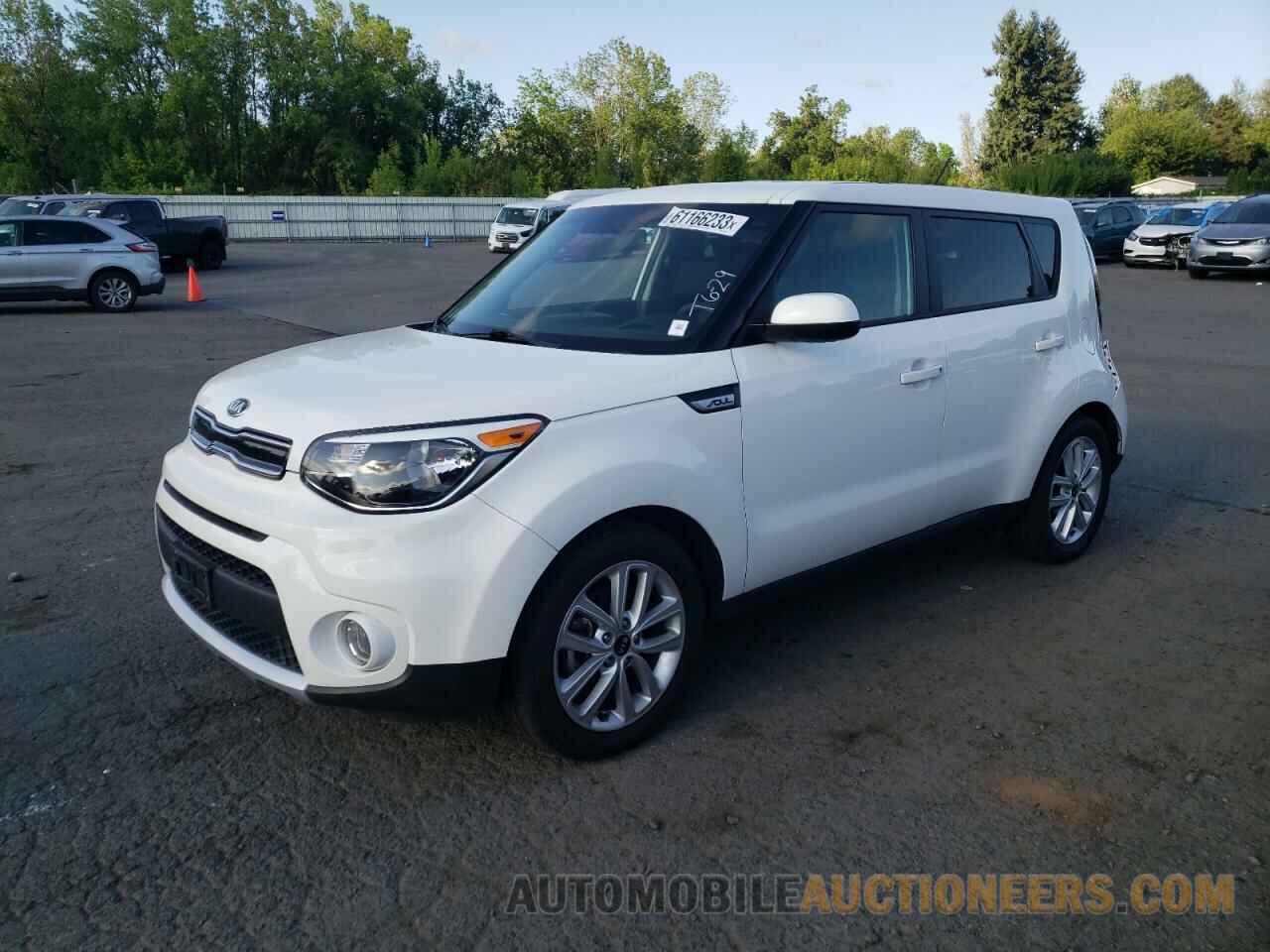 KNDJP3A55J7527276 KIA SOUL 2018