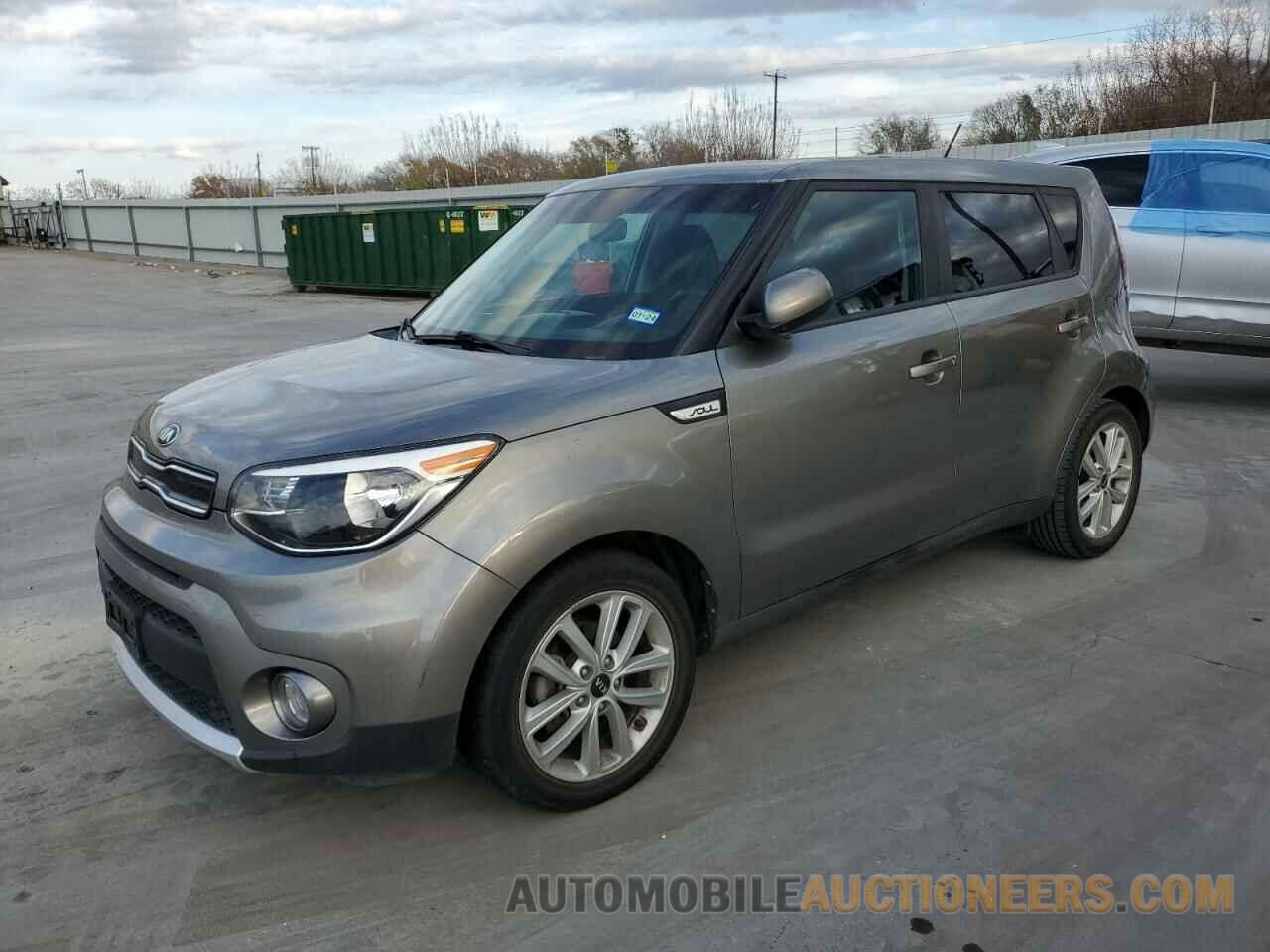 KNDJP3A55J7528587 KIA SOUL 2018