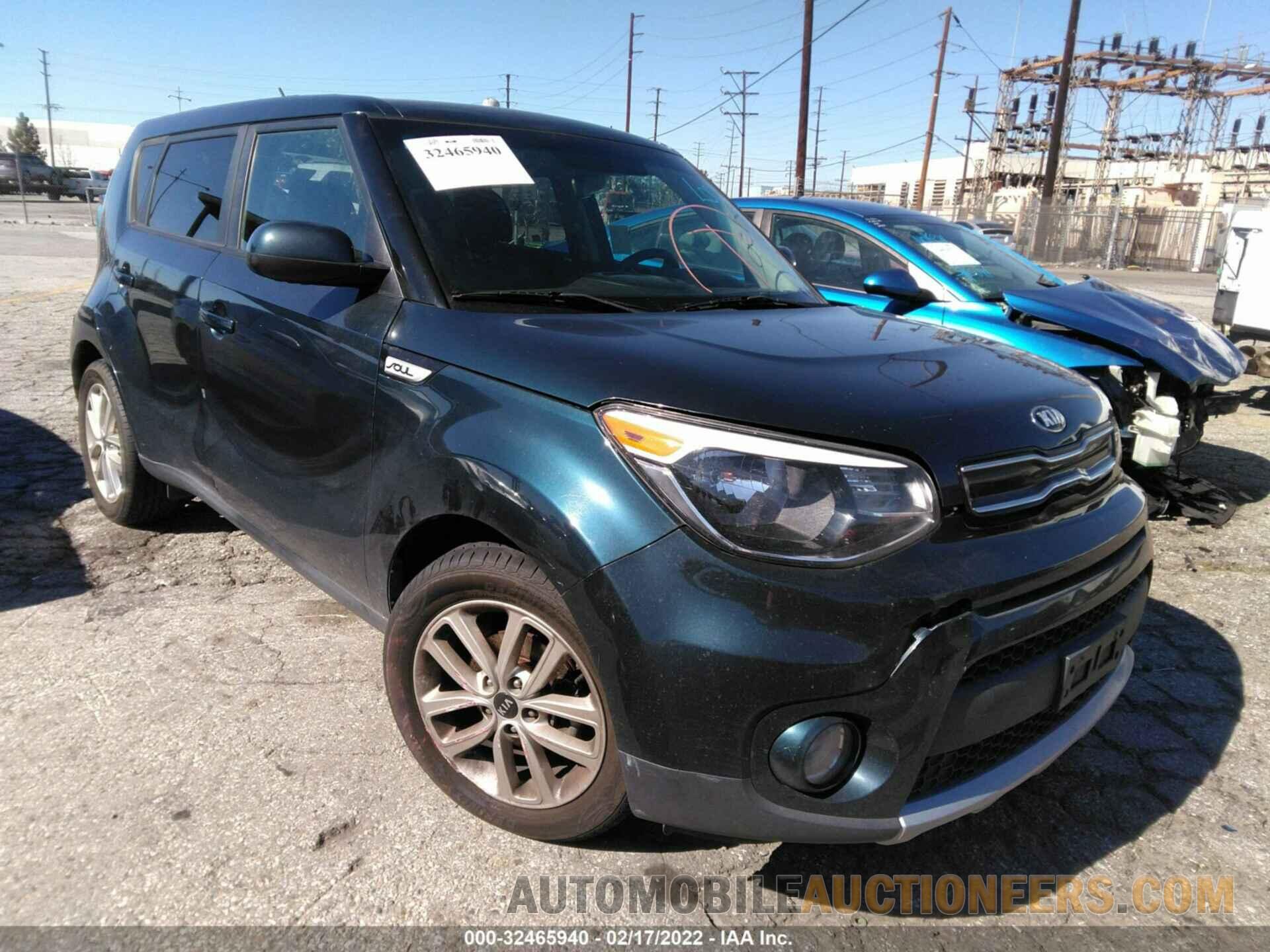 KNDJP3A55J7529352 KIA SOUL 2018