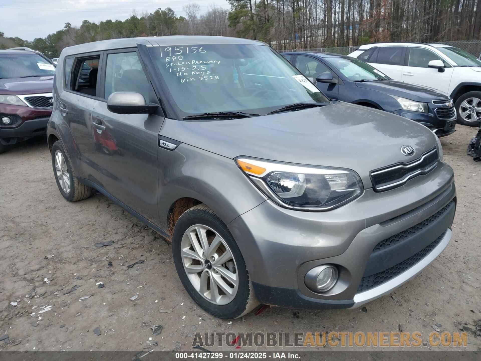 KNDJP3A55J7573528 KIA SOUL 2018