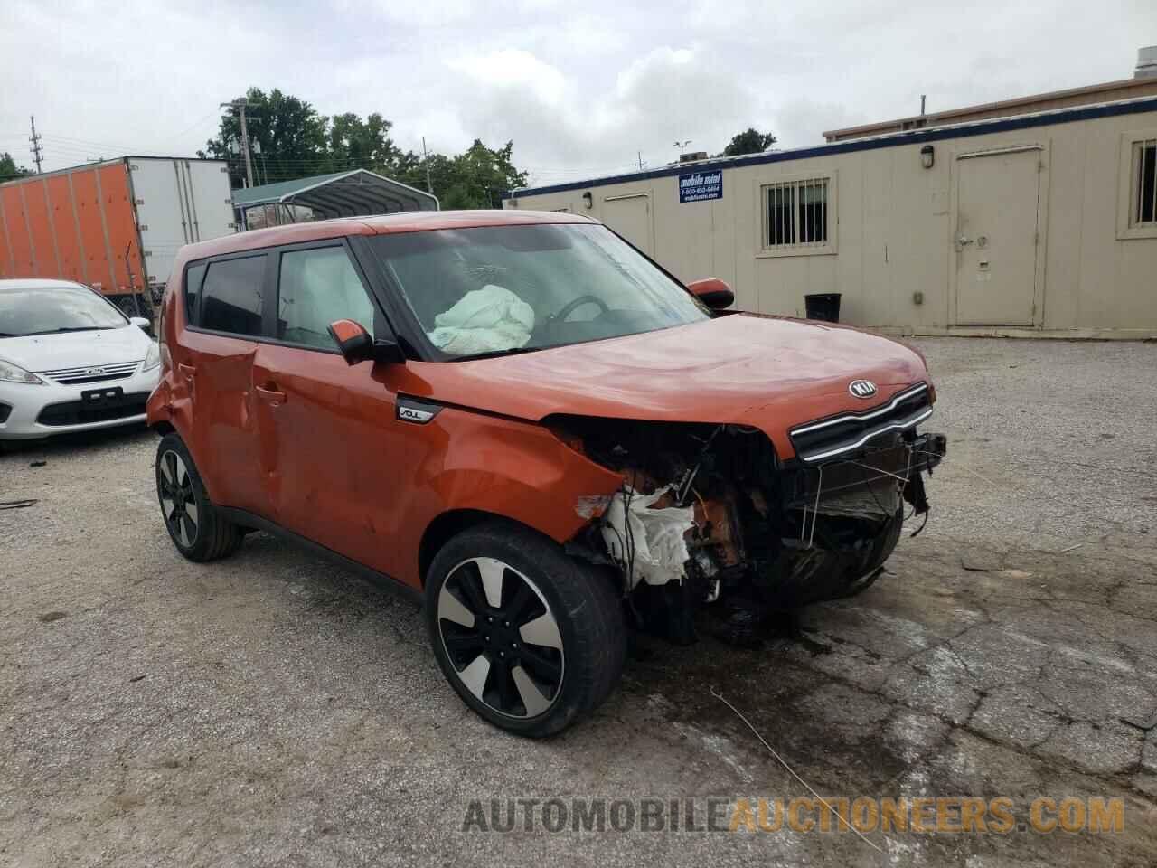 KNDJP3A55J7584156 KIA SOUL 2018