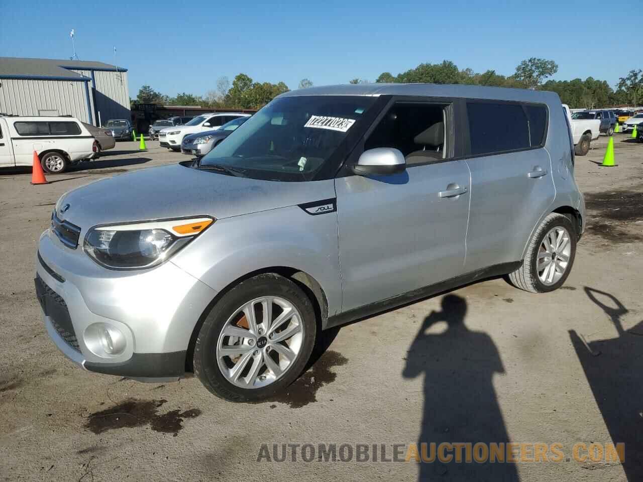 KNDJP3A55J7599708 KIA SOUL 2018