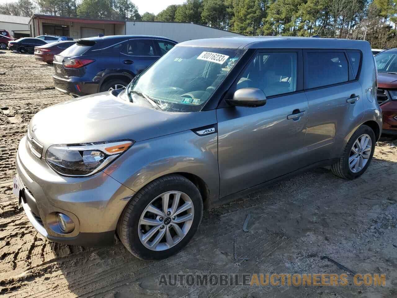 KNDJP3A55J7604079 KIA SOUL 2018