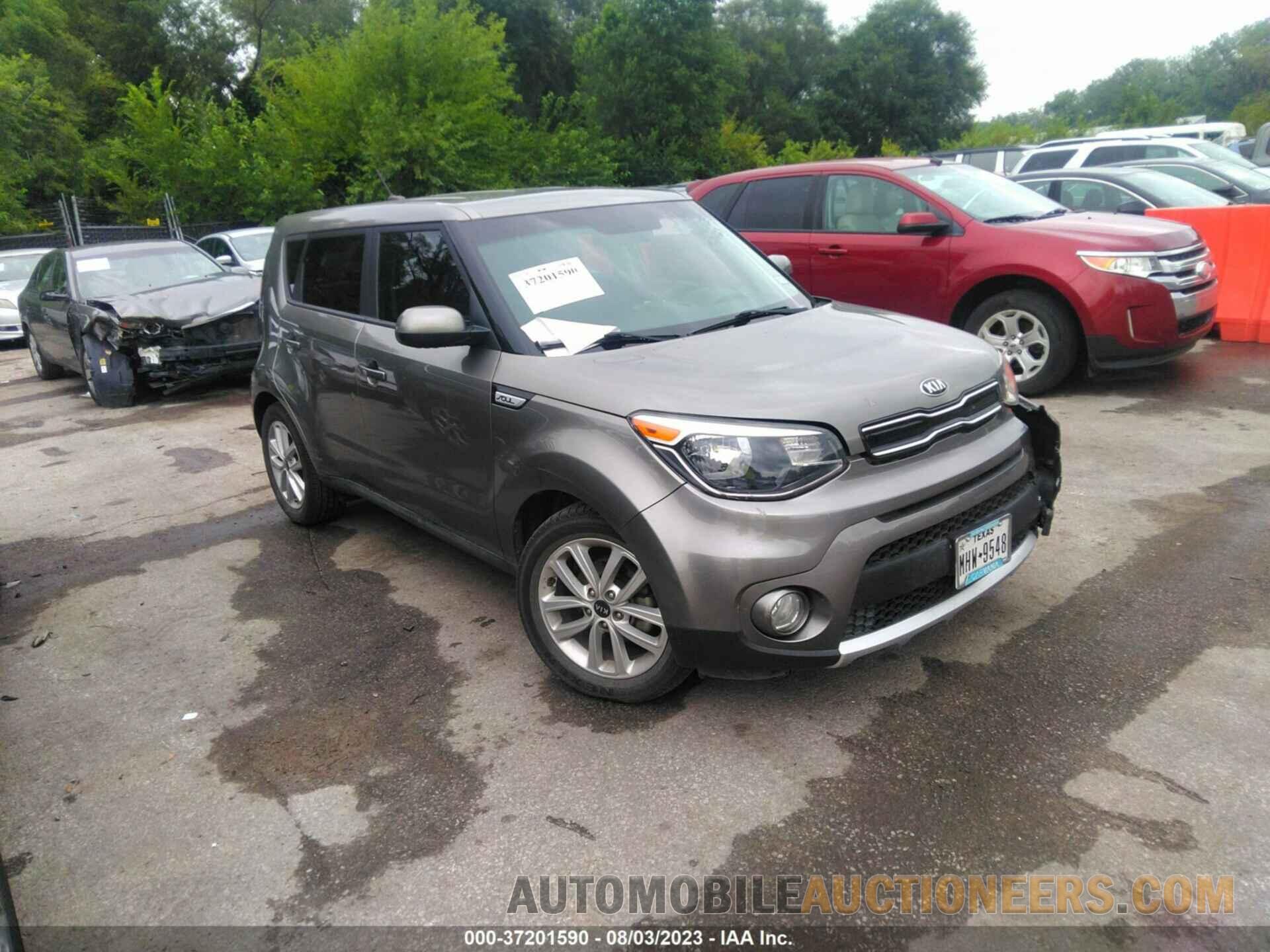 KNDJP3A55J7611825 KIA SOUL 2018