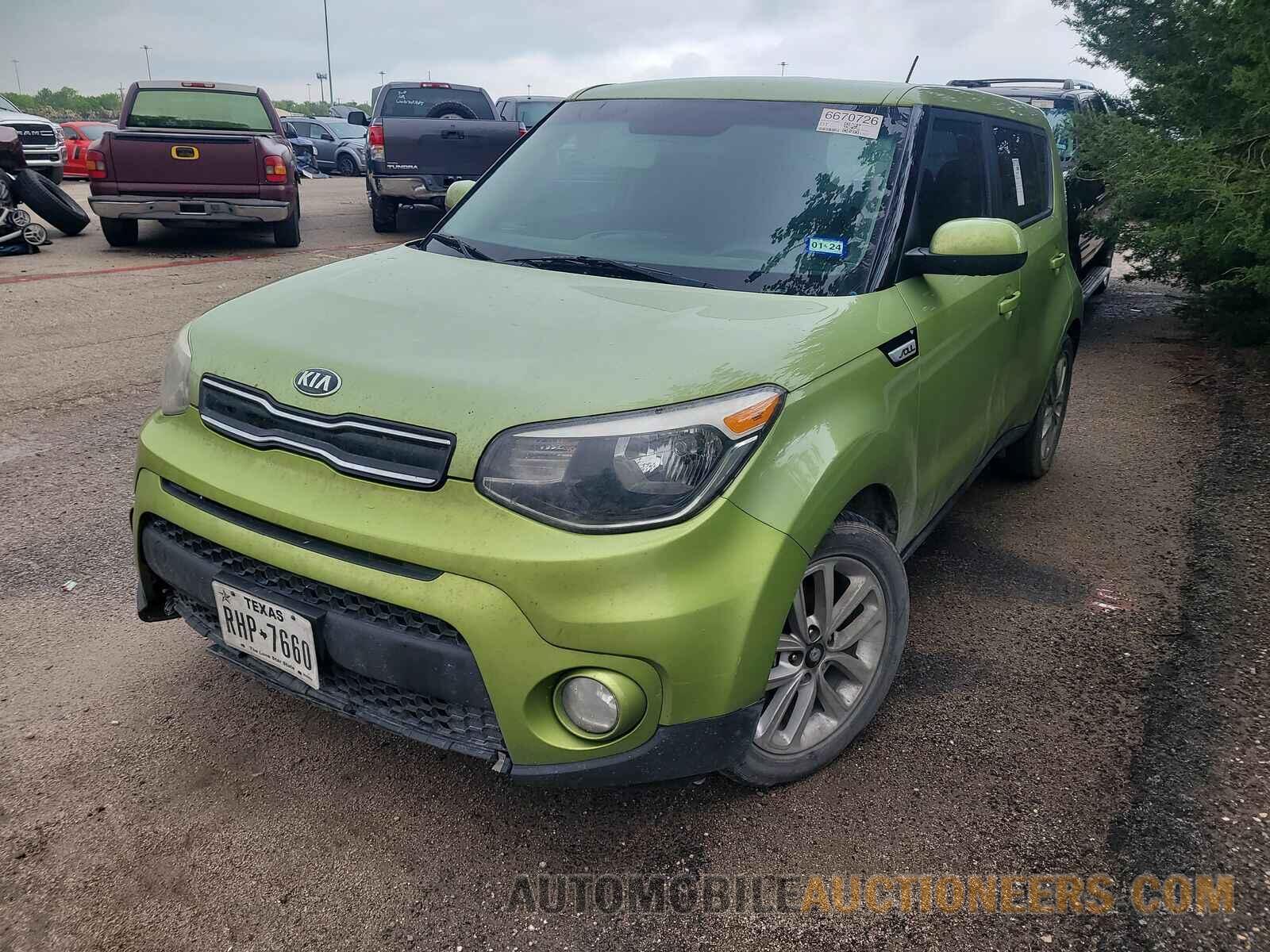 KNDJP3A55K7915786 Kia Soul 2019