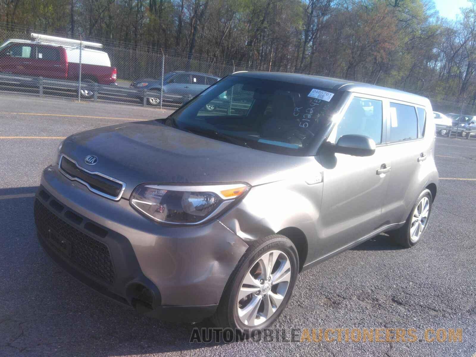 KNDJP3A56F7214843 Kia Soul 2015