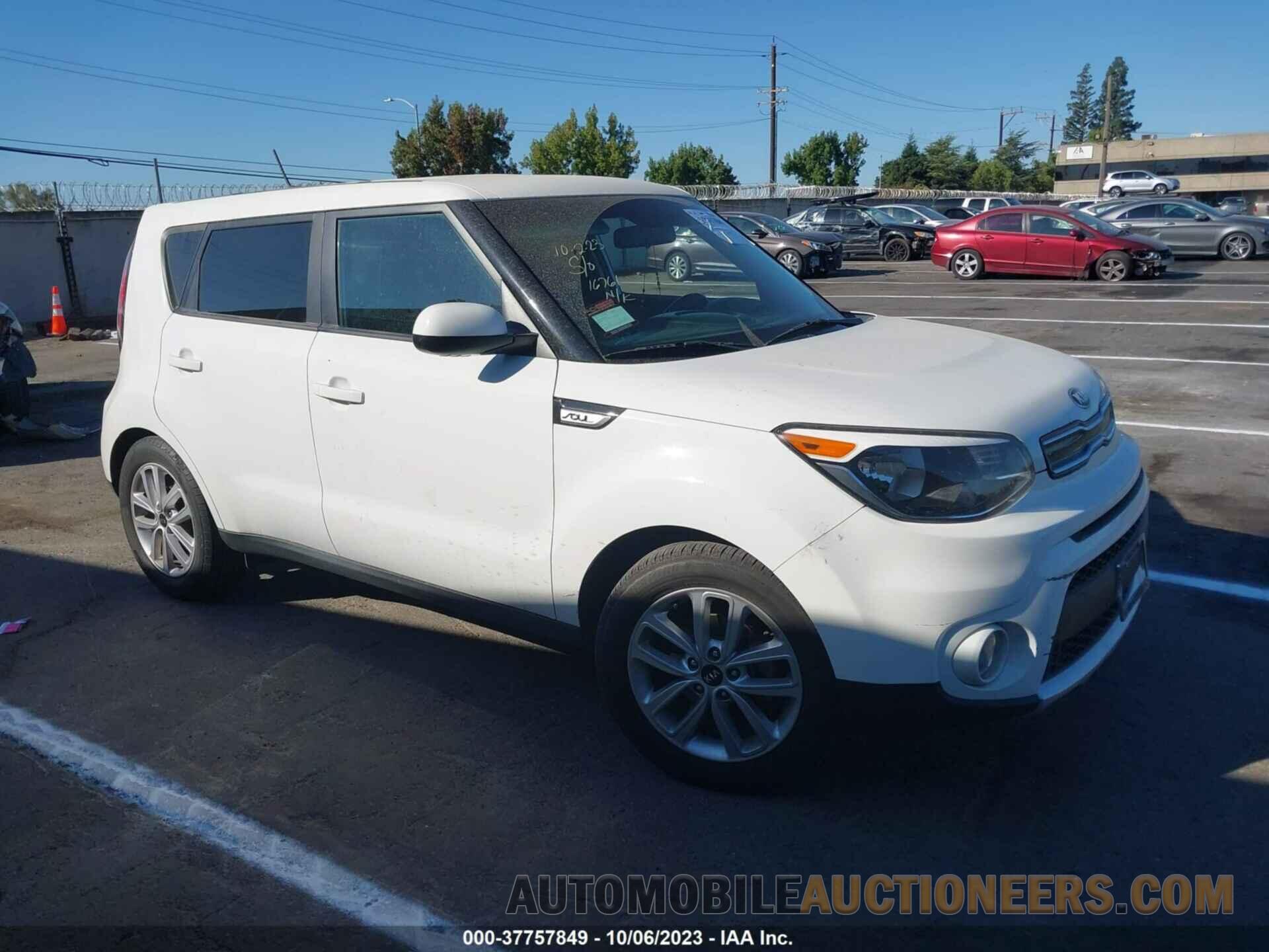 KNDJP3A56J7526962 KIA SOUL 2018