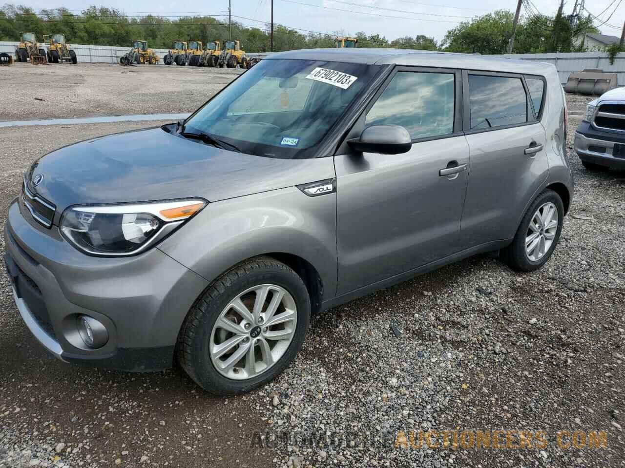 KNDJP3A56J7552381 KIA SOUL 2018