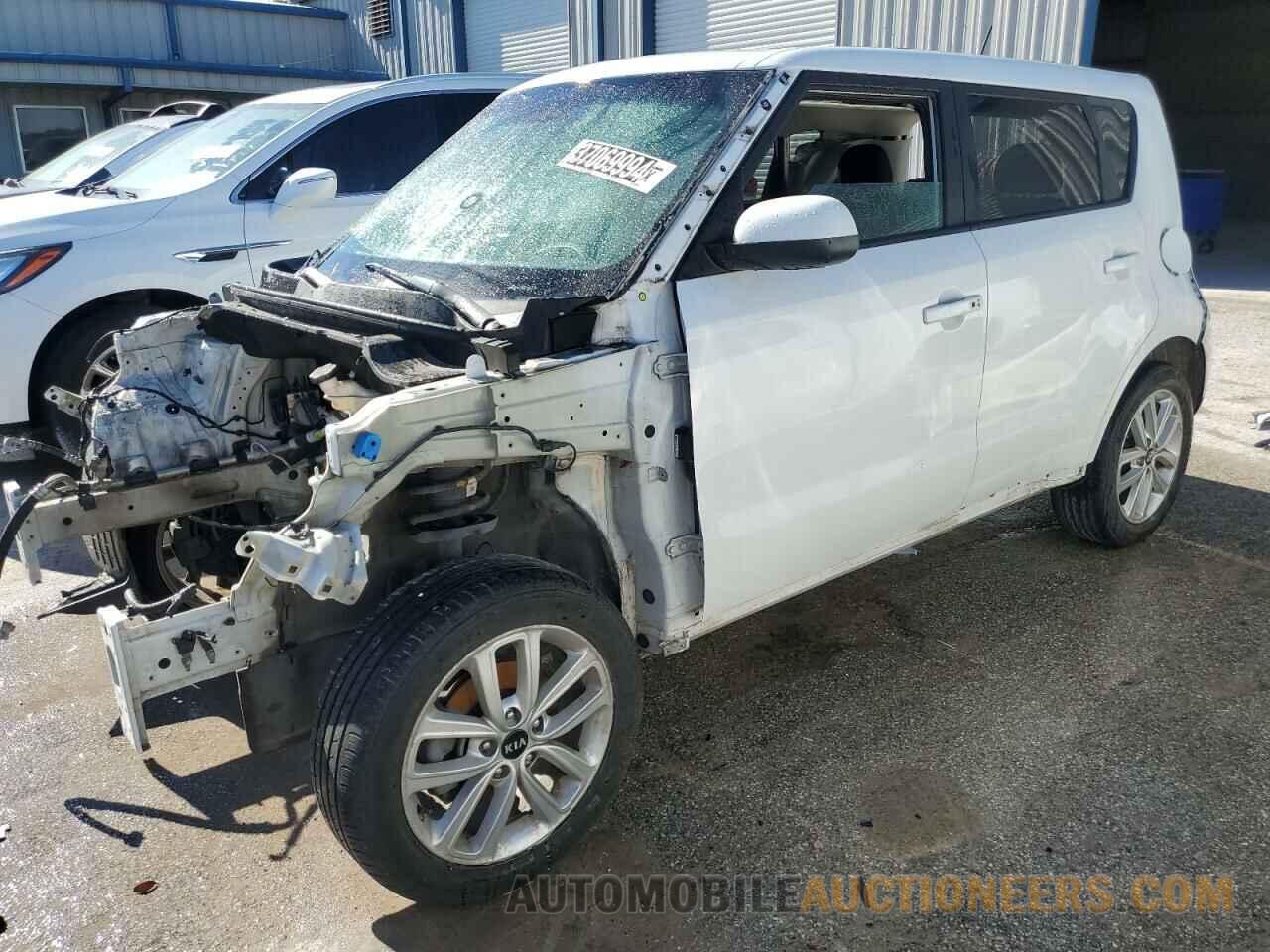 KNDJP3A56J7563459 KIA SOUL 2018