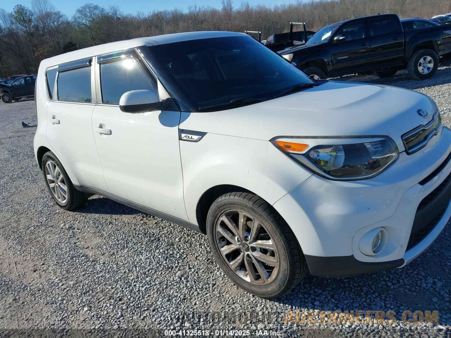 KNDJP3A56J7568354 KIA SOUL 2018