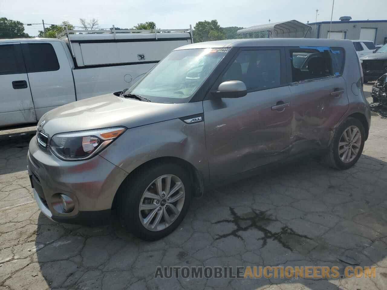 KNDJP3A56J7586675 KIA SOUL 2018