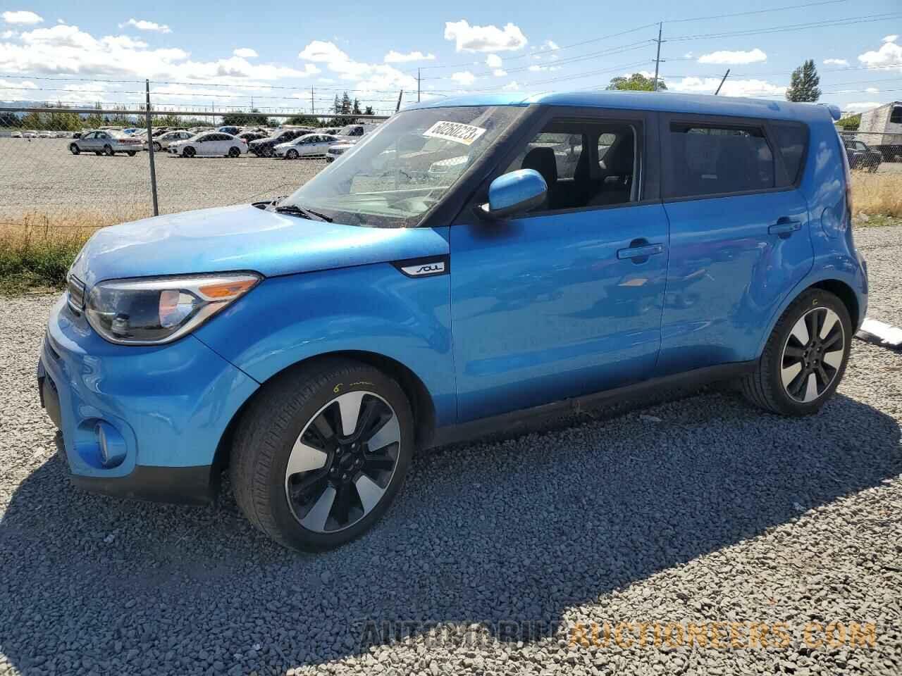 KNDJP3A56J7588099 KIA SOUL 2018