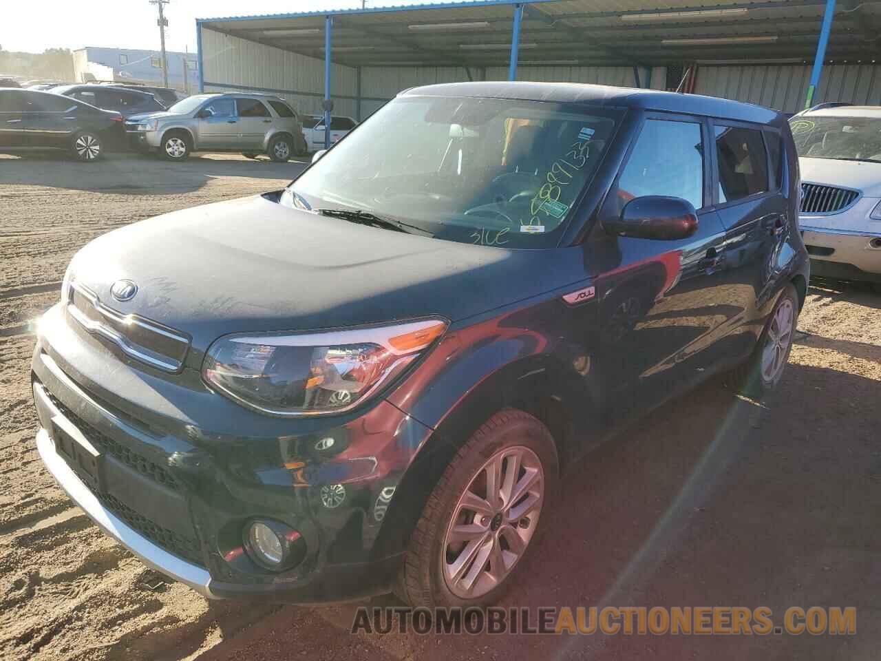 KNDJP3A56J7593951 KIA SOUL 2018