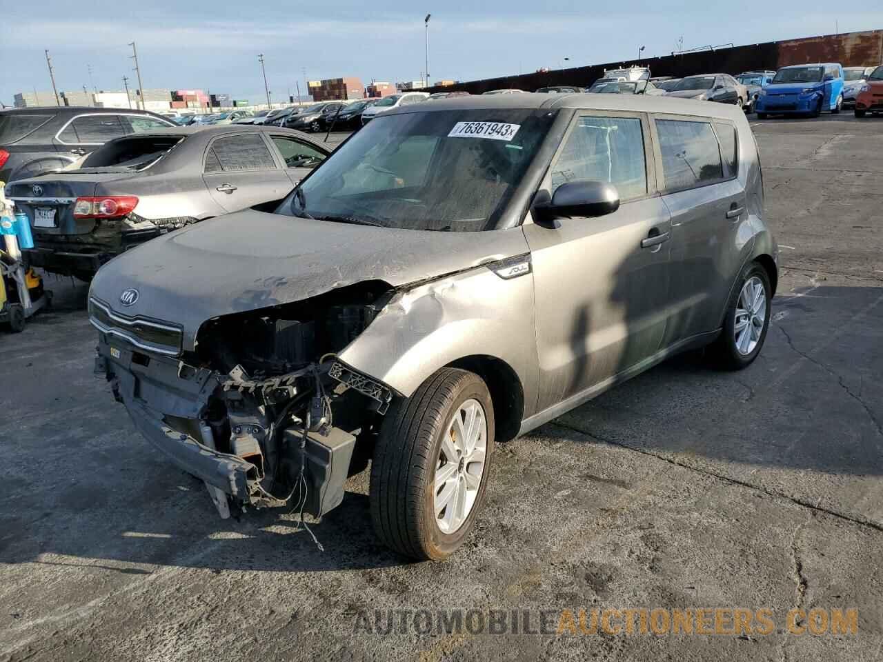 KNDJP3A56J7600140 KIA SOUL 2018