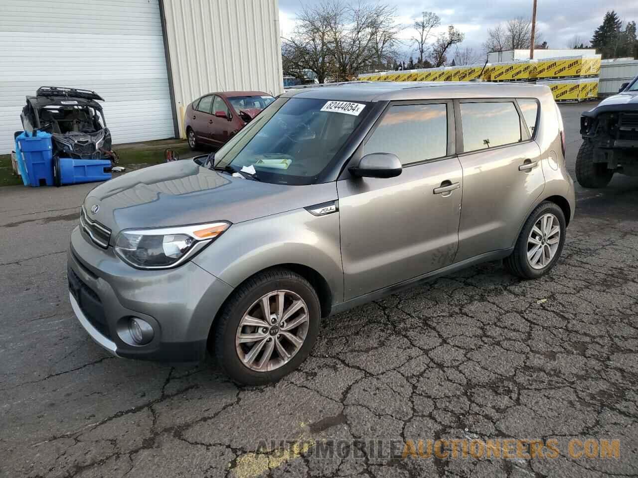 KNDJP3A56J7602003 KIA SOUL 2018