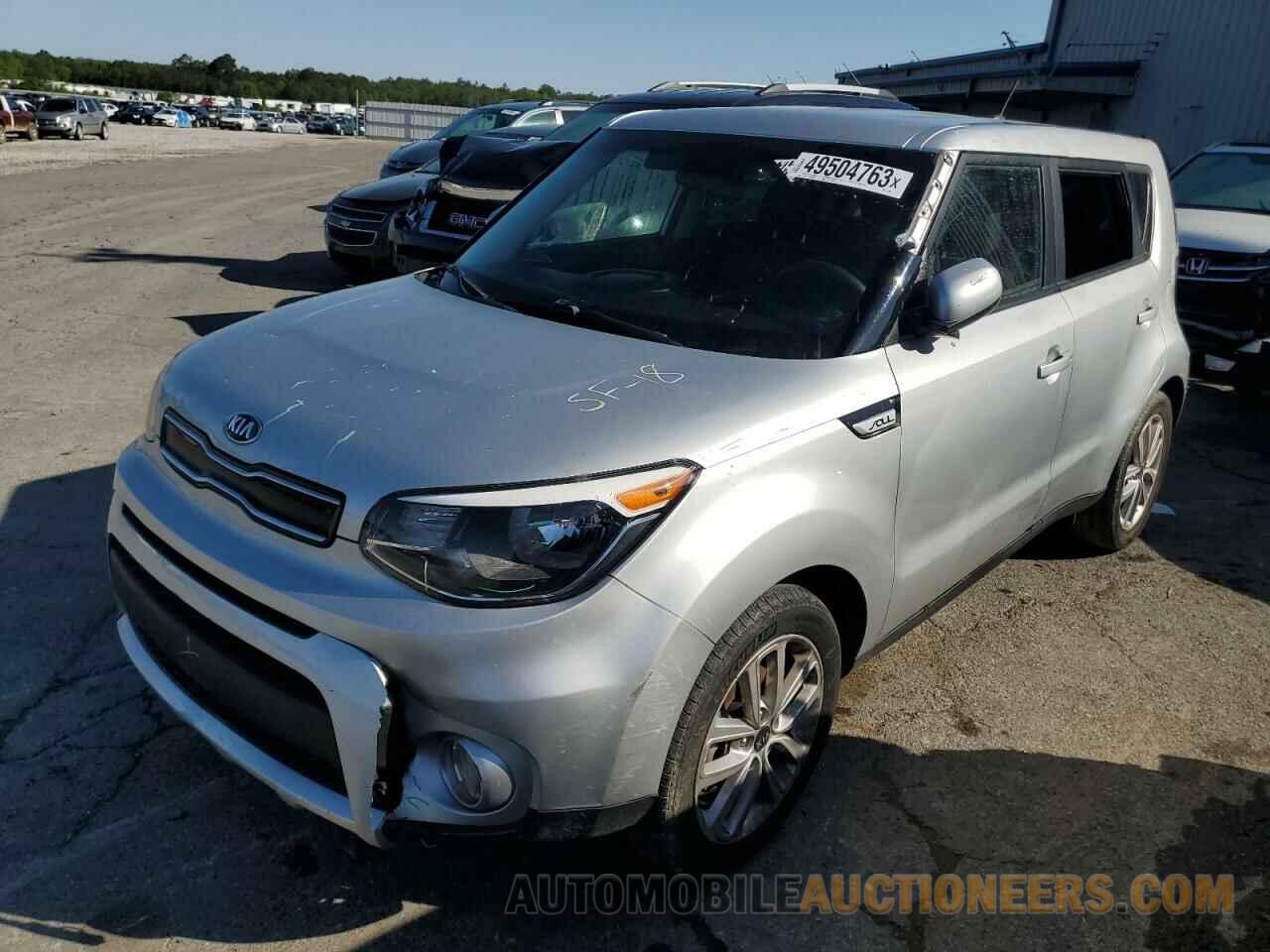 KNDJP3A56J7605032 KIA SOUL 2018