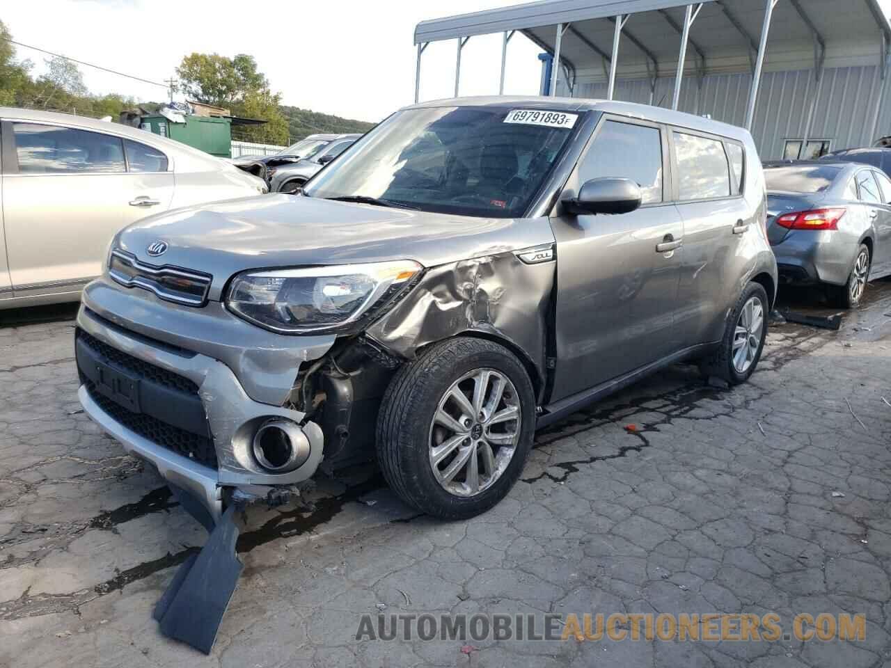 KNDJP3A56J7605337 KIA SOUL 2018