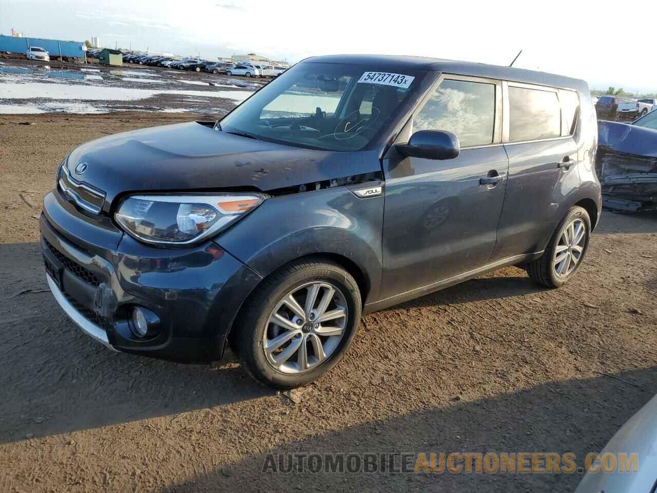 KNDJP3A56J7608576 KIA SOUL 2018