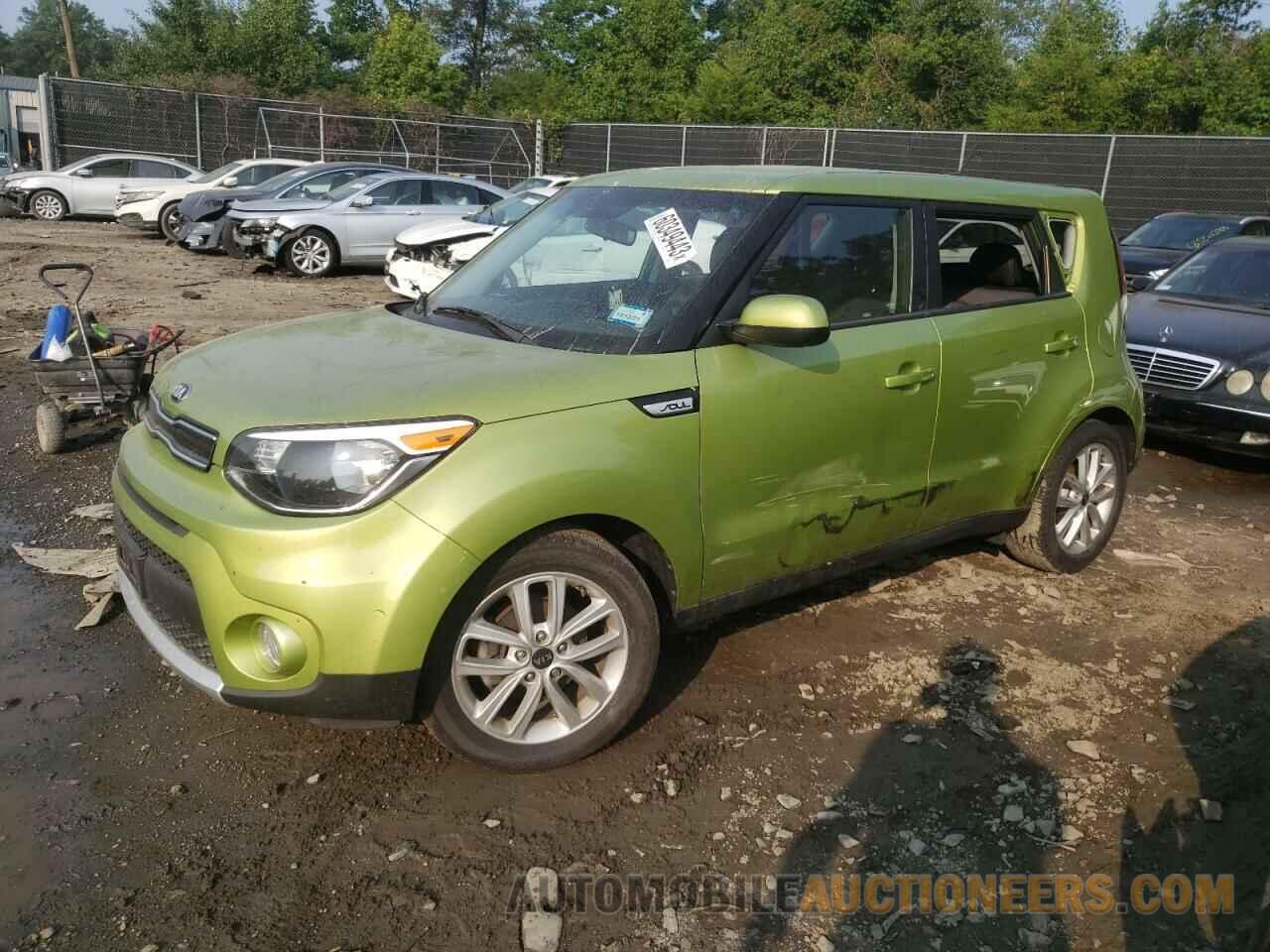 KNDJP3A56J7888354 KIA SOUL 2018