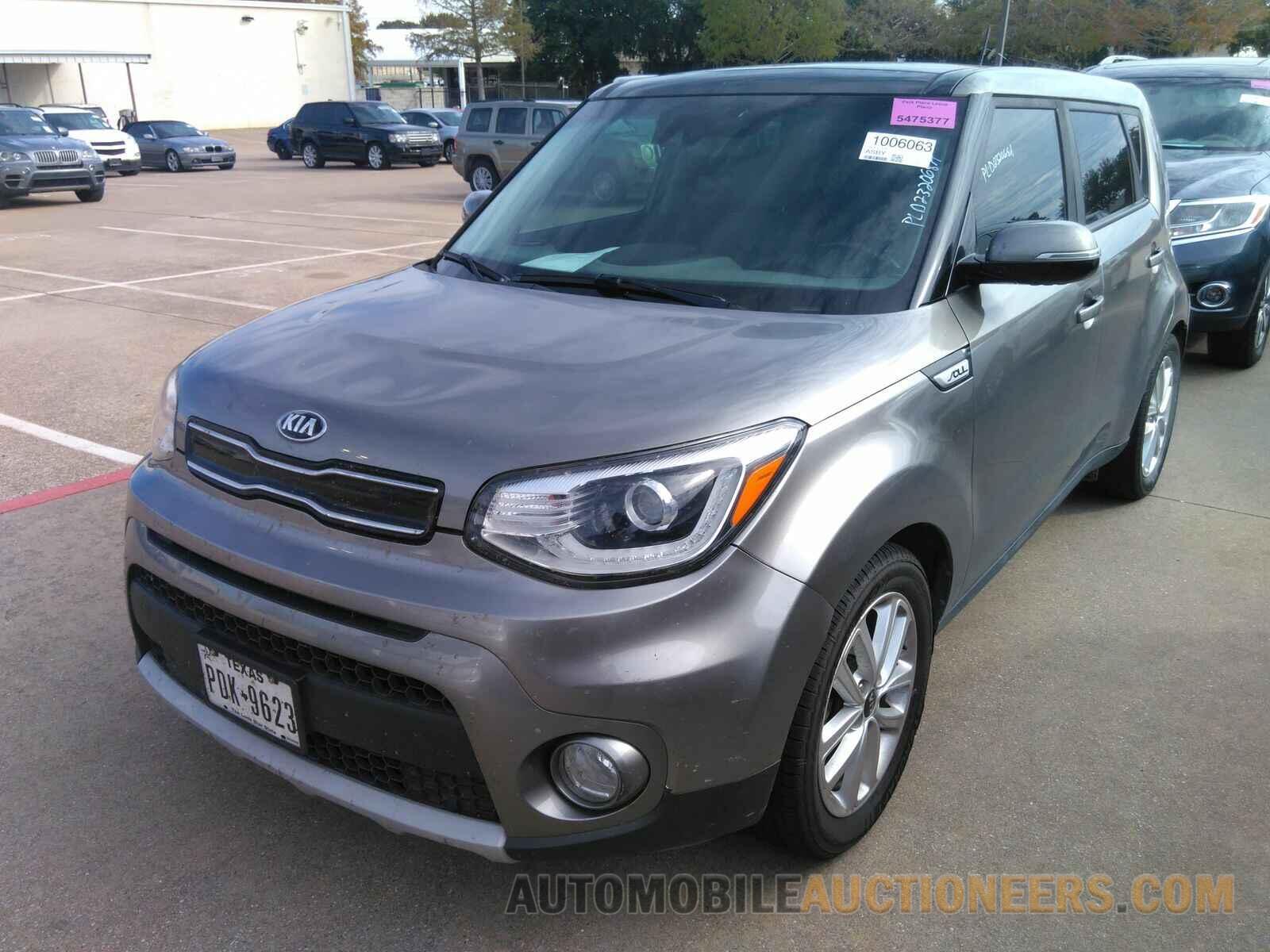 KNDJP3A56K7015088 Kia Soul 2019