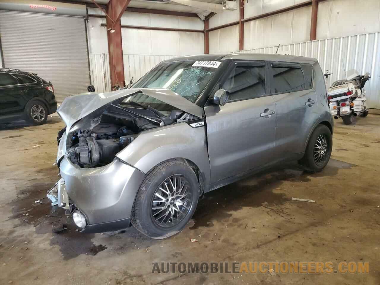 KNDJP3A57F7126643 KIA SOUL 2015