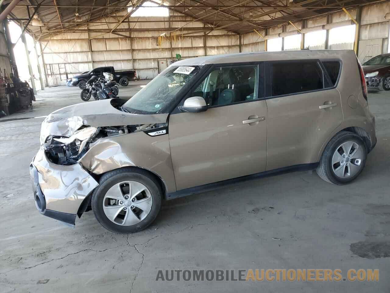 KNDJP3A57F7186261 KIA SOUL 2015